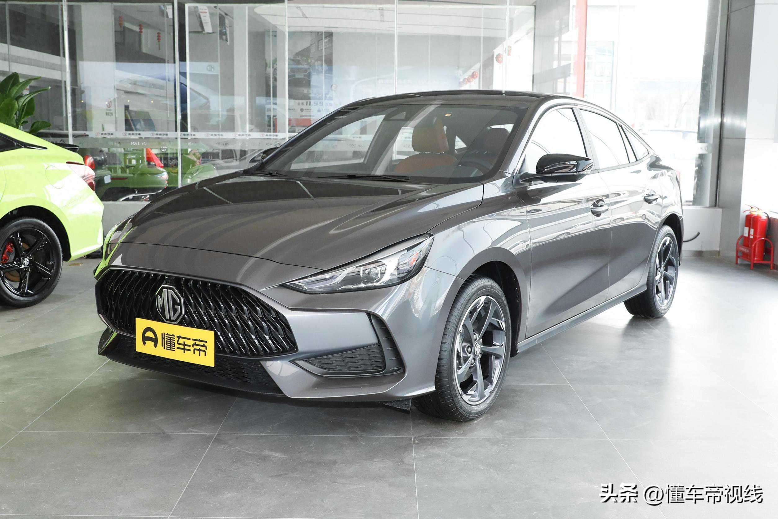 新车 | 售6.79万元起，1.5升/1.5T动力提升，2023款名爵5上市